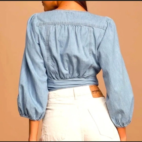 Free People NWTs Sophie Denim Wrap Top - Picture 2 of 3